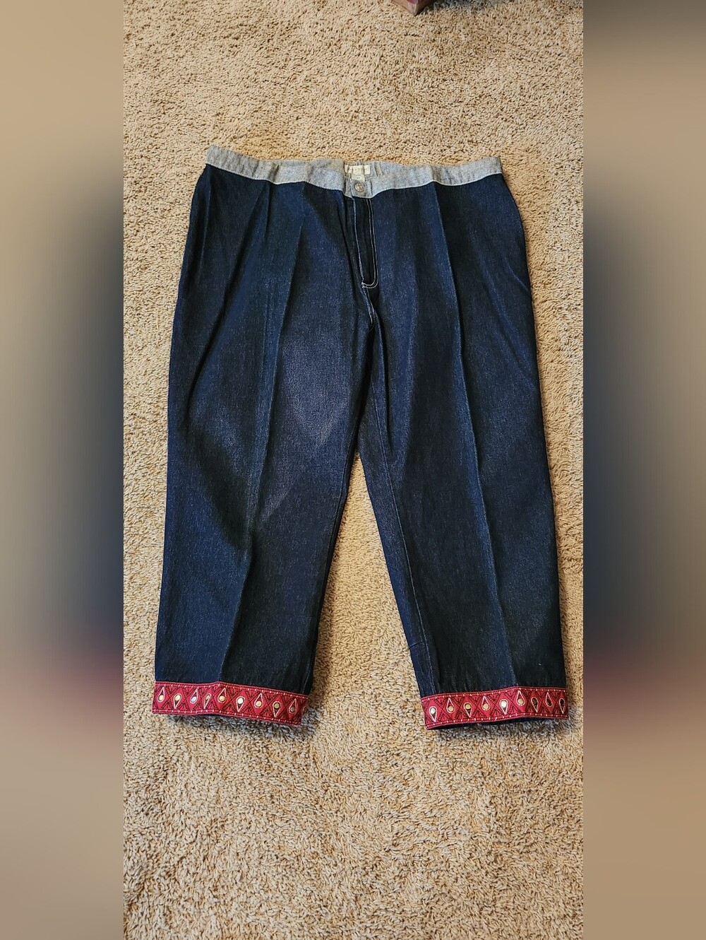 Dark Wash Denim Cropped Pants with Red Embroidered Cuff